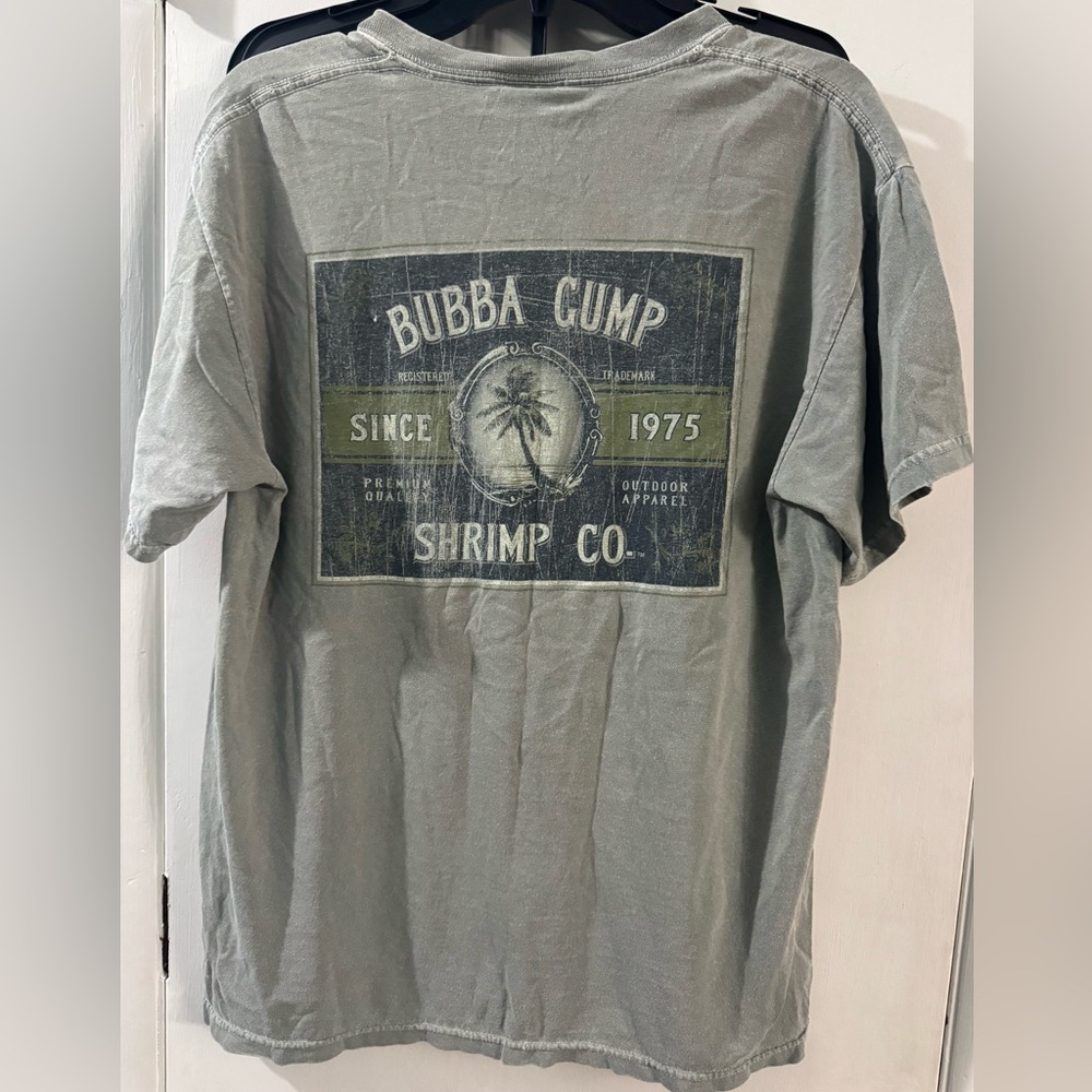 Bubba Gump Shrimp Co., Charleston Large Tee